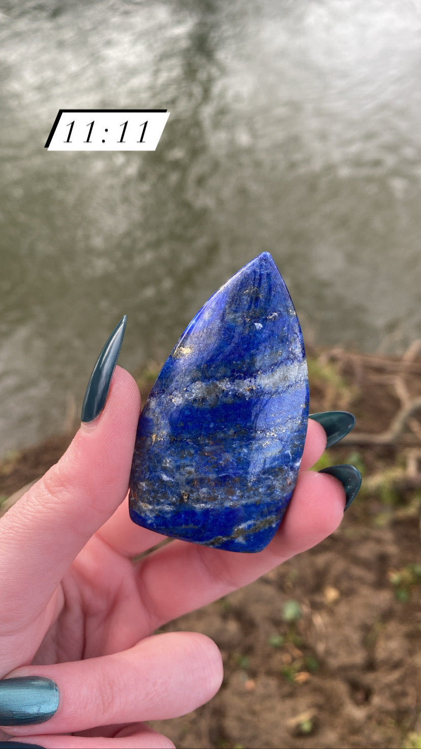 Lapis Lazuli Freeform Point